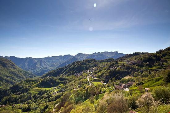 Dossena Un paesaggio MOZZAFIATO!!  
